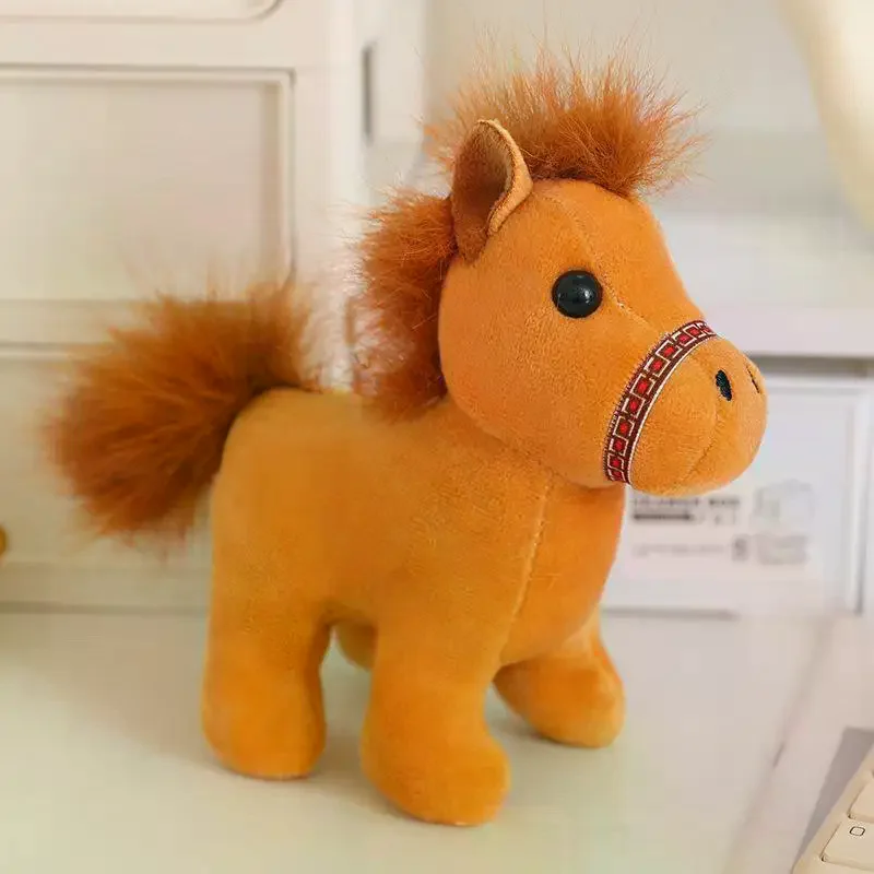 ตุ๊กตาม้าขนปุยน่ารัก ขนาด 12 ซม. แบบดึงเชือก กระดิกหางได้ พวงกุญแจตุ๊กตาการ์ตูนนุ่มนิ่ม ของตกแต่งกระเป๋าเป้ กระเป๋าใส่กุญแจรถ