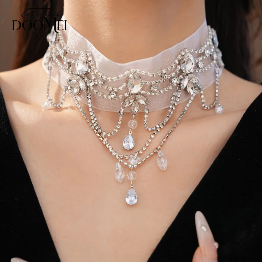DOO MEI Shiny Crystal Tulle Choker Necklace for Women Teardrop Rhinestone Tassel Necklace Ladies Fashion Wedding Party Jewelry