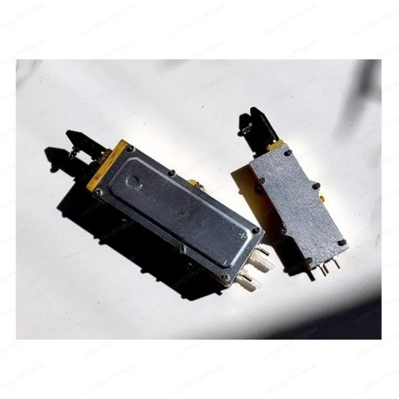 

Лазерный модуль 130 Вт/260 Вт прямого действия | Резка и гравировка модифицированных основных компонентов, промышленное оборудование