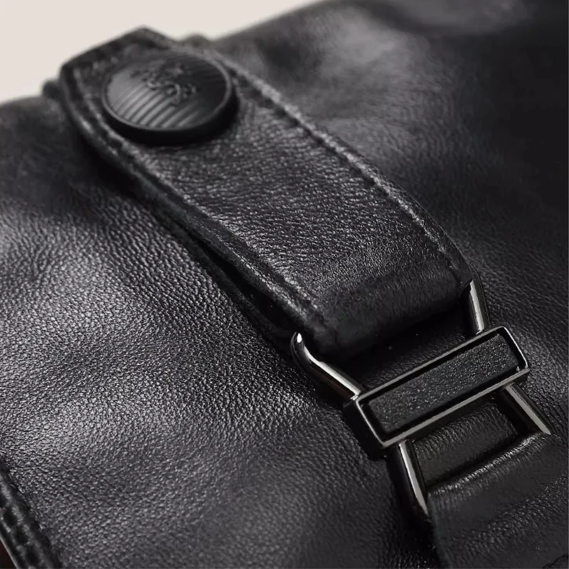 Leather Gloves For Men's Cycling In Winter, With Fleece And Thickened Warmth, Touch Screen, Windproof And Cold-Proof Gift