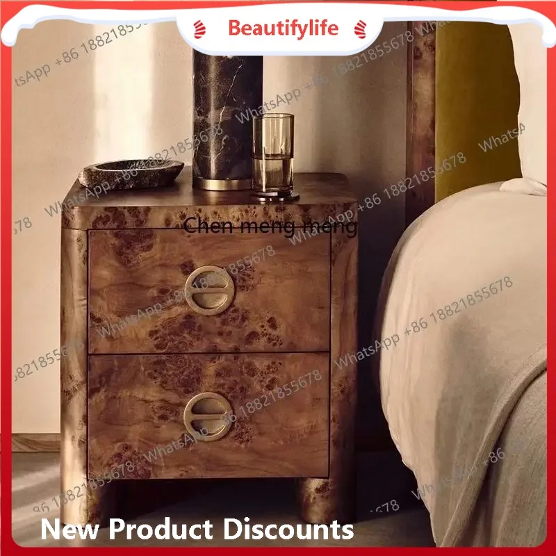 

А50 Средневековый стиль, прикроватная тумбочка, маленькая квартира, небольшой шкафчик в угол спальни, рядом с диваном в гостиной.