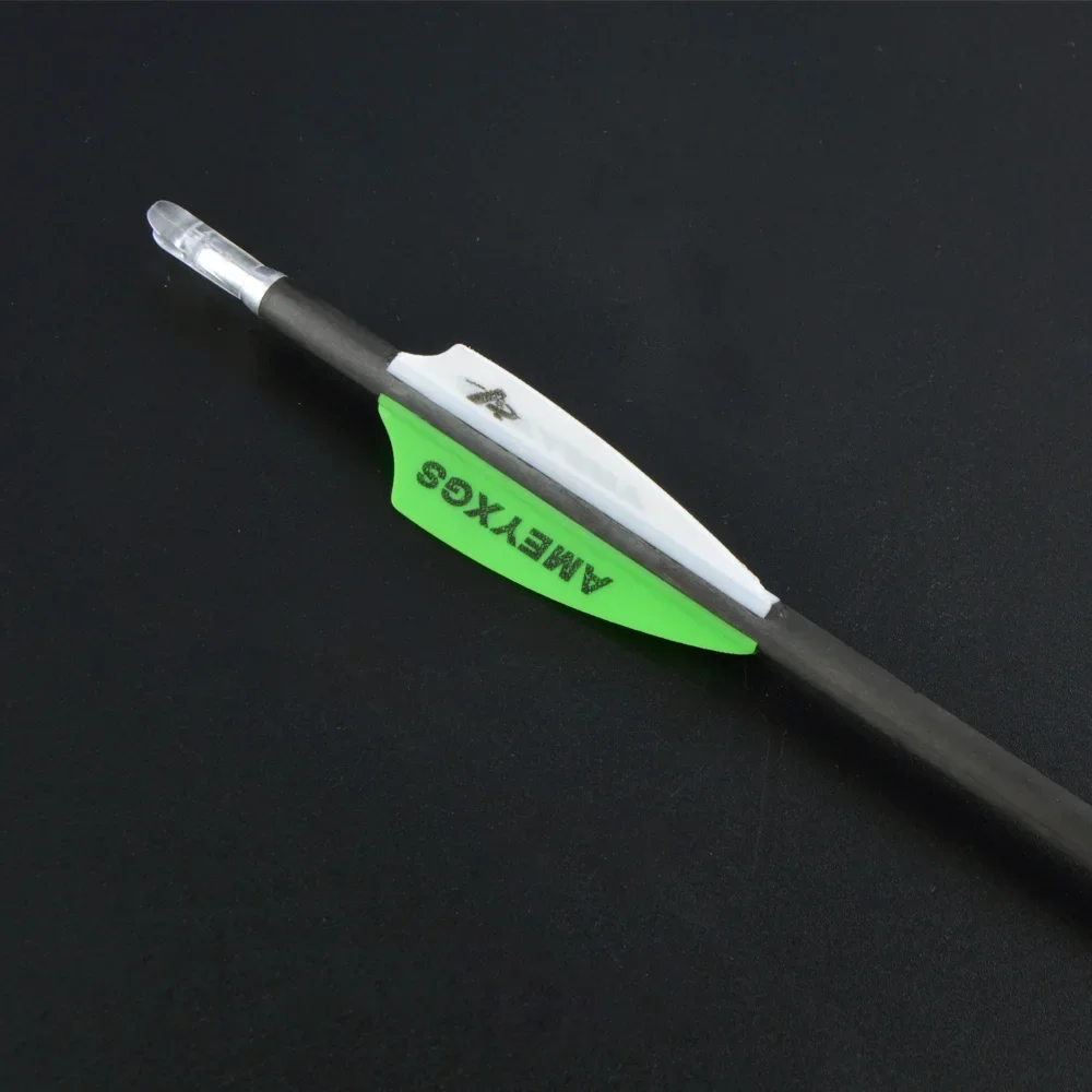 

6/12 шт. SP600 32-дюймовые стрелы из чистого карбона с 2-дюймовыми резиновыми оперениями для блочных и традиционных луков, для охоты и соревновательной стрельбы