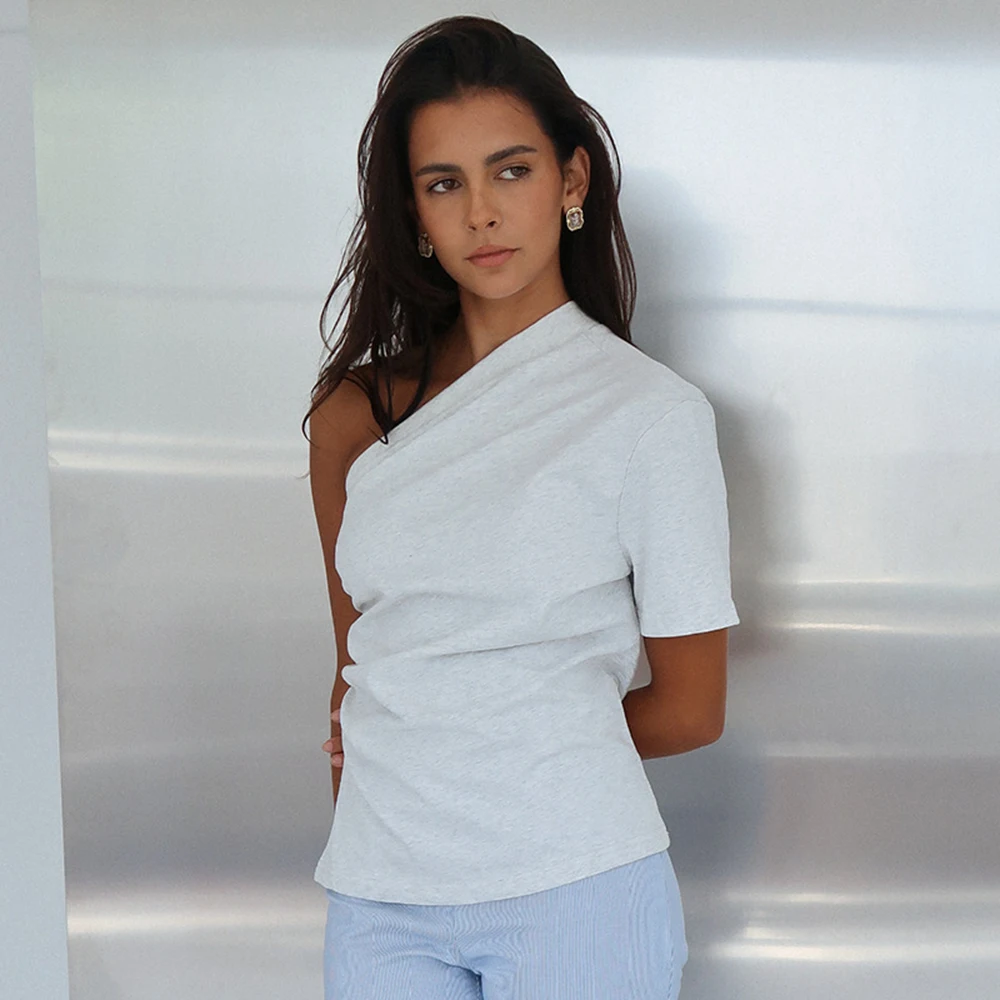 صيف 2025 المرأة مثير تنوعا بلون واحد الكتف سترة غير رسمية تي شيرت قمة الموضة مريحة الإناث الشارع الشهير