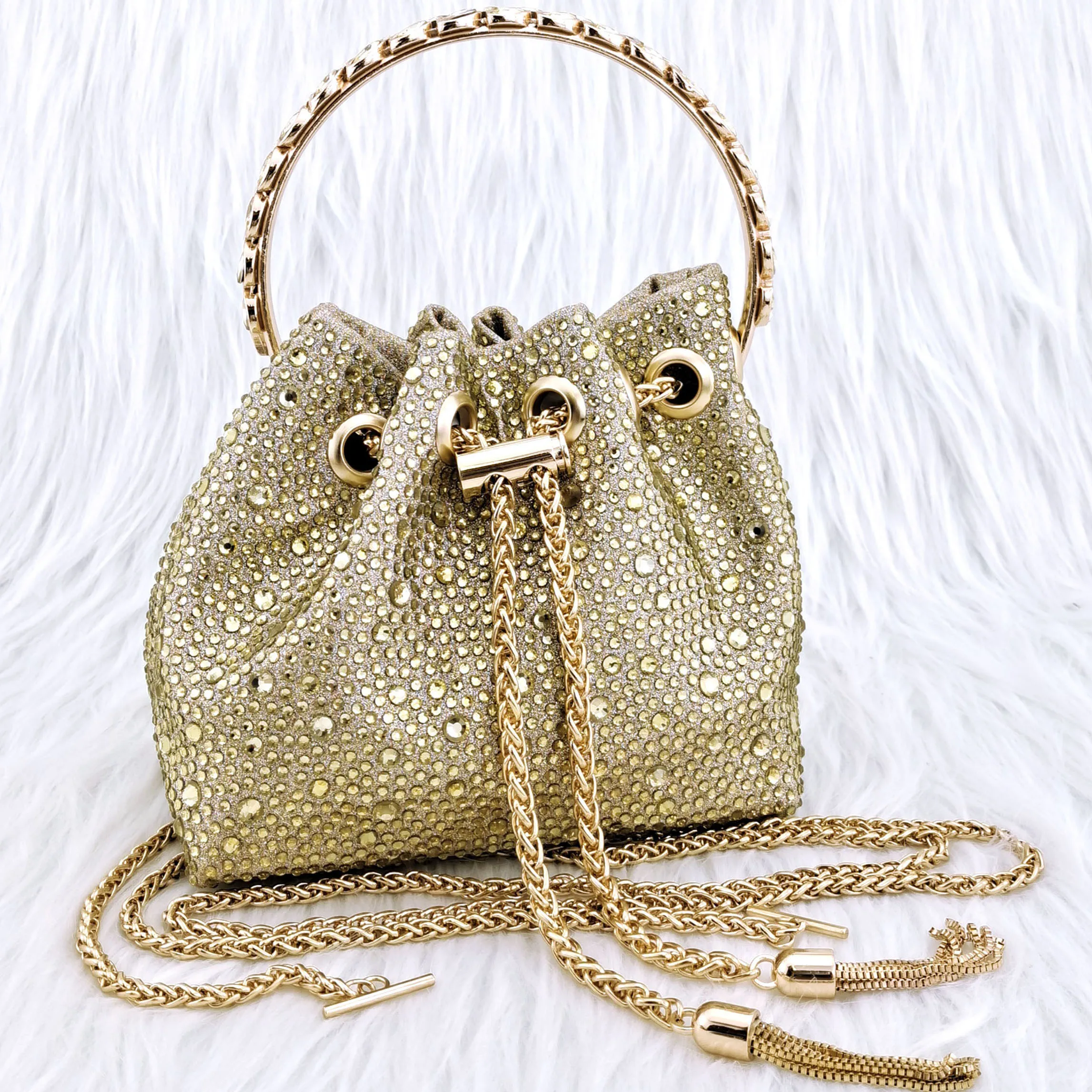 New Arrival Fashion Style Pointed Shoes Bag Soft Handle Bag Anklet Design Medium Heel Ladies Shoes Suitable for Wedding Party