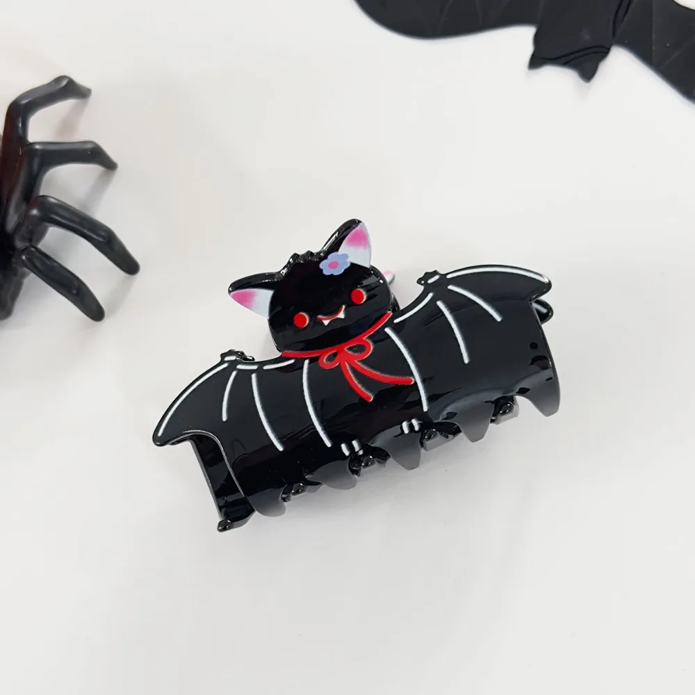 

Funny Acrylic Halloween Hair Claw Spider Bat Halloween Themed Gripper Hair Clip Ghost Skeleton Shark Clip Women