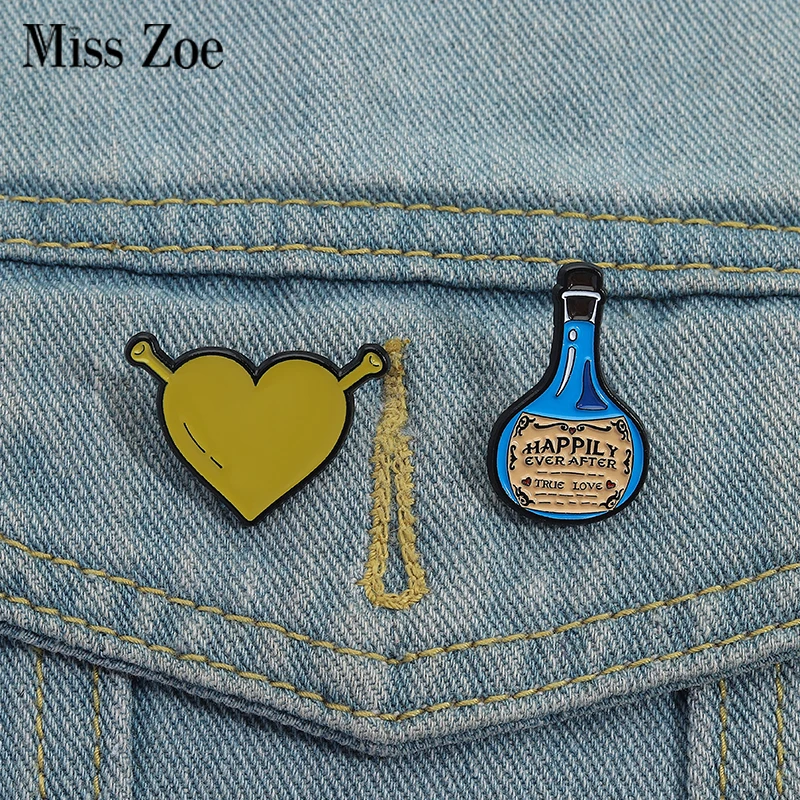 Cartoon Comic Film Emaille Pins Benutzerdefinierte Grüne Monster Broschen Revers Abzeichen Kleidung Lustige Schmuck Geschenk für Kinder Freunde