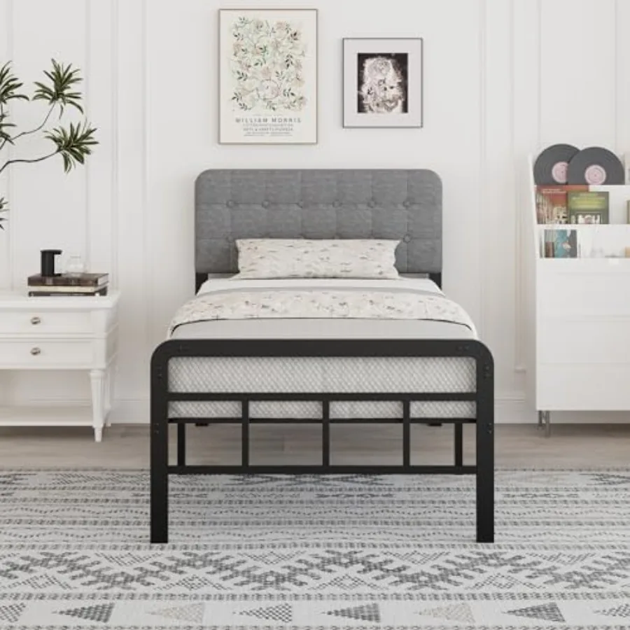 

Каркас двуспальной кровати с мягким изголовьем и металлическим изножьем. 14-дюймовый каркас кровати на двойной платформе с прочной металлической опорой.