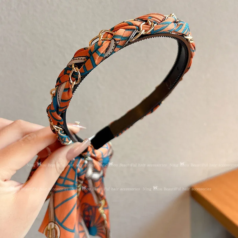 

Elegant Fabric Headband for Women, High Cranial Pressure Headband for Washing Face, New Style Hair Accessory, 2025 Black, High-End Feel