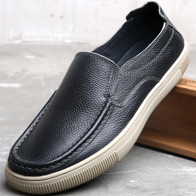 

Luxury Genuine Leather Shoes For Men Driving Casual Loafers Breathable Full-Grain Soft Bottom Male Designer Moccasins Flats