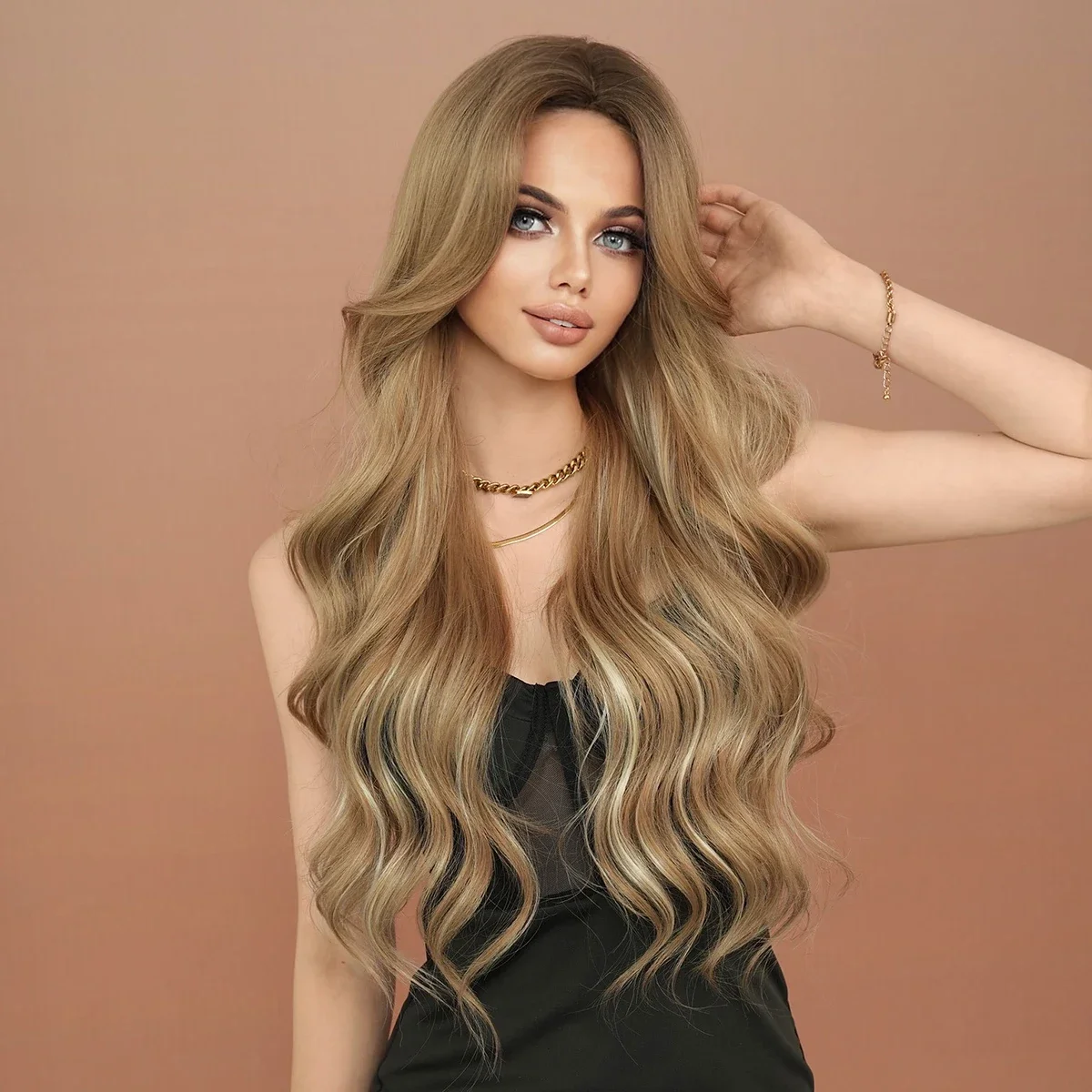 Picture 4: PARK YUN Long Curly Light Brown Wig for Women Daily Party Cosplay Highlight Blonde Synthetic Loose Body Curly Wigs with Bangs