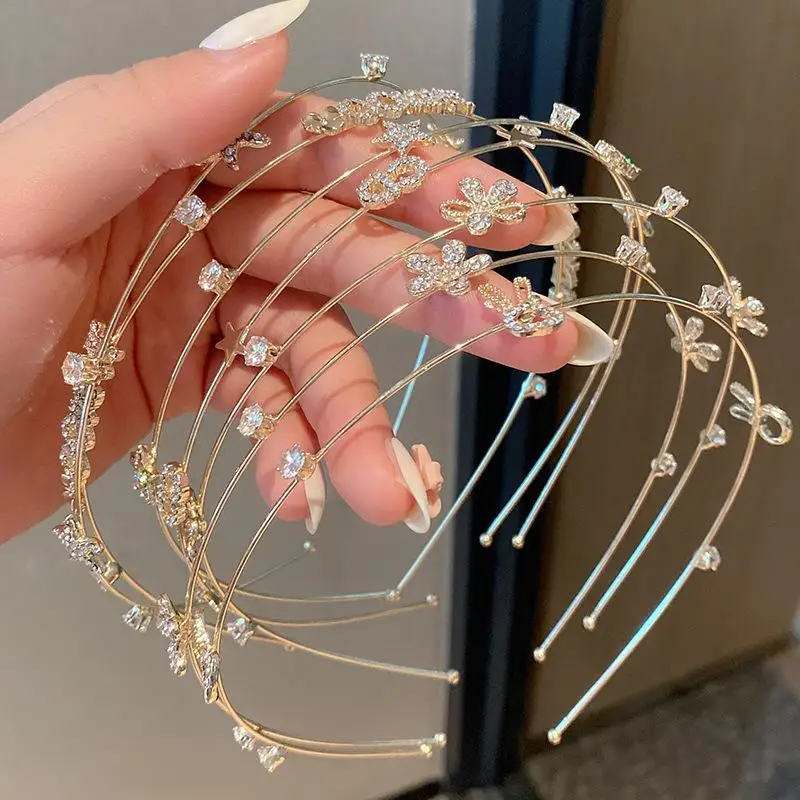 1pc 2026 New Sparkling Crystal Headband Full Rhinestone Slim Metal Fairycore Hair Hoop for Women Daily Outing Versatile Elegant