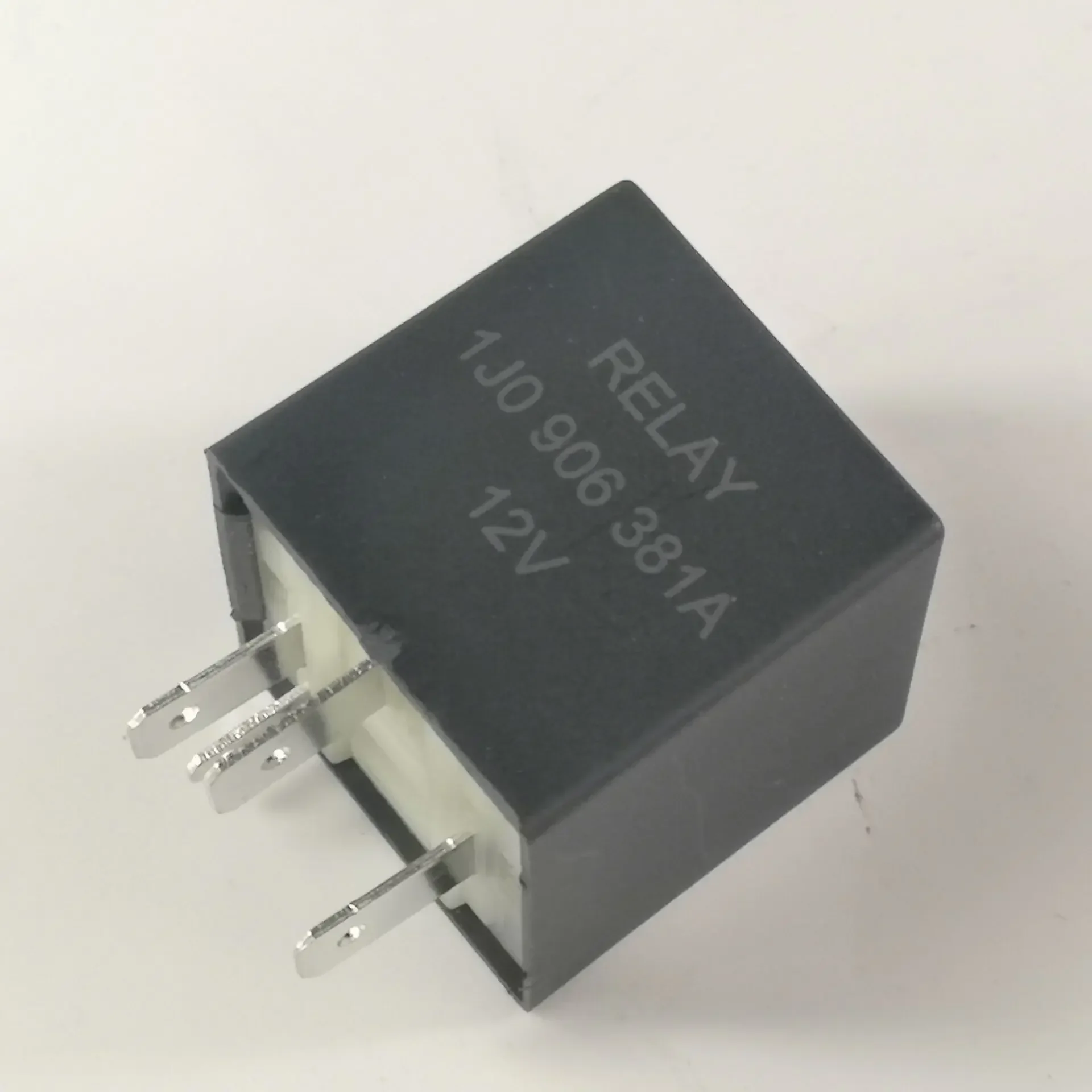 وحدة التحكم الإلكترونية مضخة الوقود رقم 109 1J 0906381 أ لشركة فولكس فاجن جولف أودي سيات سكودا 357906381 #2