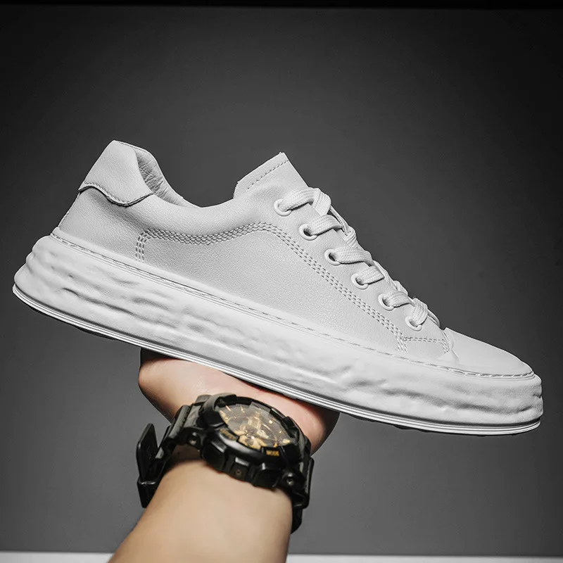 Scarpe da tavola da uomo in vera pelle 2023 autunno nuova tendenza testa tonda pelle bovina casual sport versatile scarpa singola