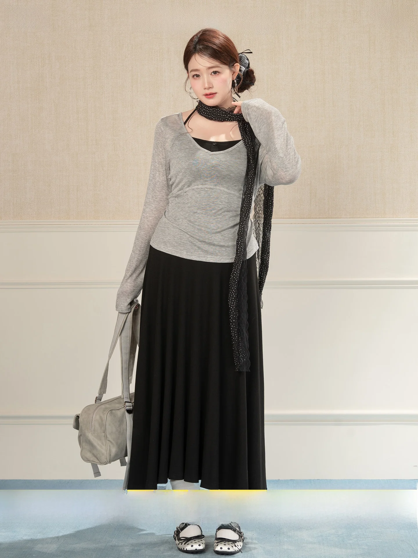 

Heynew plus Size Women's V-Neck Long Sleeve Outerwear Spring Cloud Moon Slimming Top for Pear Shaped Ladies Commute Style