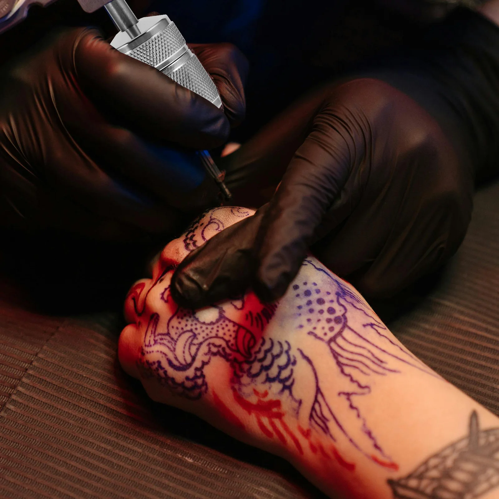 

Самоблокирующиеся ручки для татуировки из нержавеющей стали, ручка 22 мм для тату-машины, прочная удобная ручка для профессионалов, начинающих тела