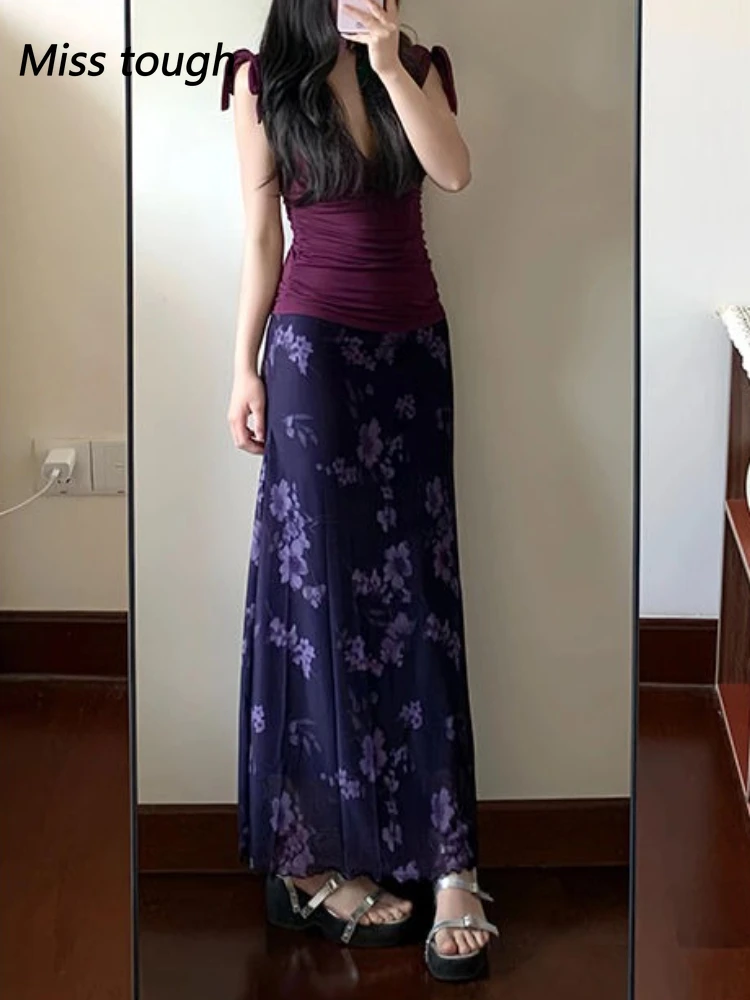 Sommer Zweiteiliges Rock-Set für Damen, Blumen-Maxirock, Weinrot, schmale Passform, eleganter französischer Stil, täglicher lässiger Pendler-Look, 2025
