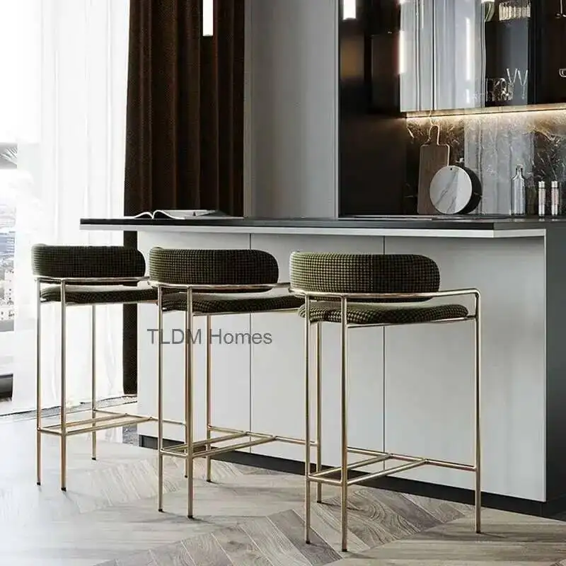 IJzeren stoelen Meubilair Nordic Bar Keuken Smeedijzeren Moderne Minimalistische Hoge Barkruk Creatieve Designer Cafe Terug Armleuning Barstoelen
