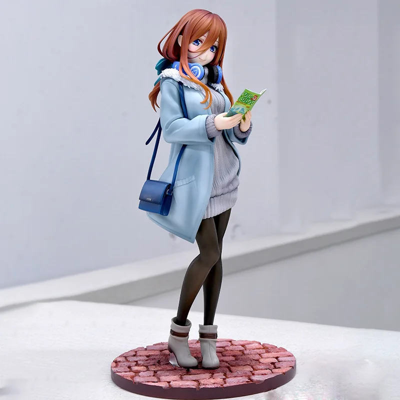 28cm The Quintessential Quintuplets Nakano Miku Anime-Figur Handgefertigte Actionfigur Desktop-Dekoration Schreibtisch-Ornament Geschenk