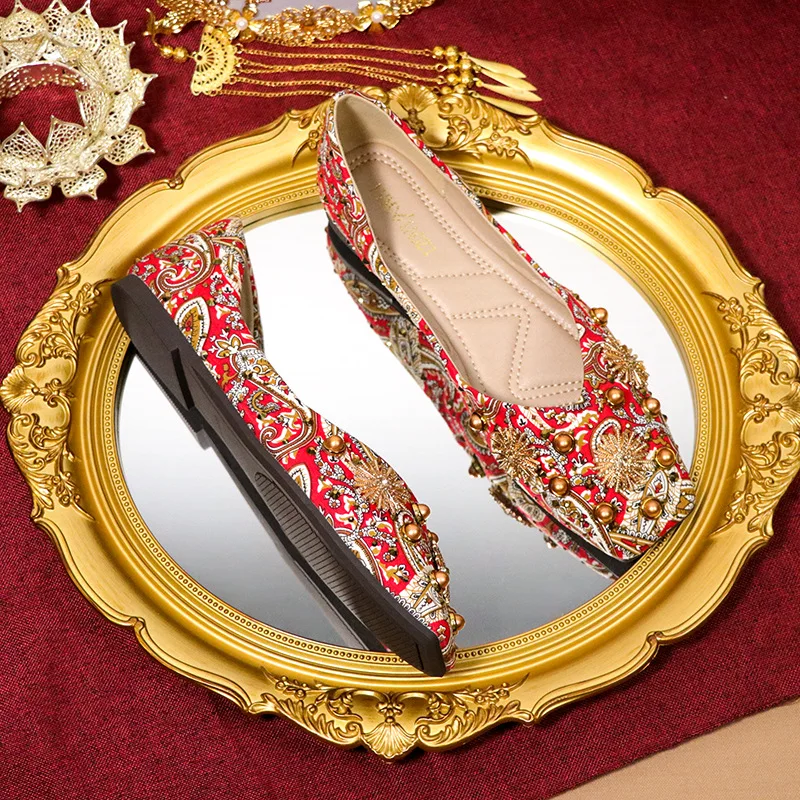 2025 Spring Summer Fashion Brand Women Shoes Elegant Ladies Flats Rivets Single Party Shoes Red Big Size 42 DX310