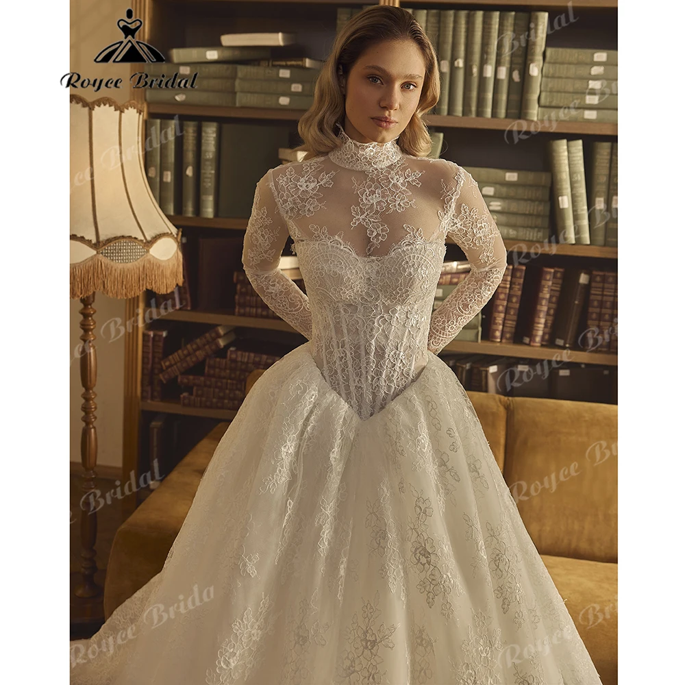 Vintage Lace Ball Gown Wedding Dress with Detachable Long Sleeve Bolero Strapless Corset Bridal Gown with Chapel Train Customize
