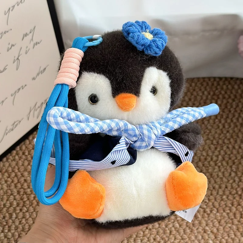 Pingüino de dibujos animados de 16cm, juguete colgante de peluche, bonito pingüino, mochila, decoración, muñeca, adorno esponjoso, bolsa de regalo, llavero colgante para teléfono y coche