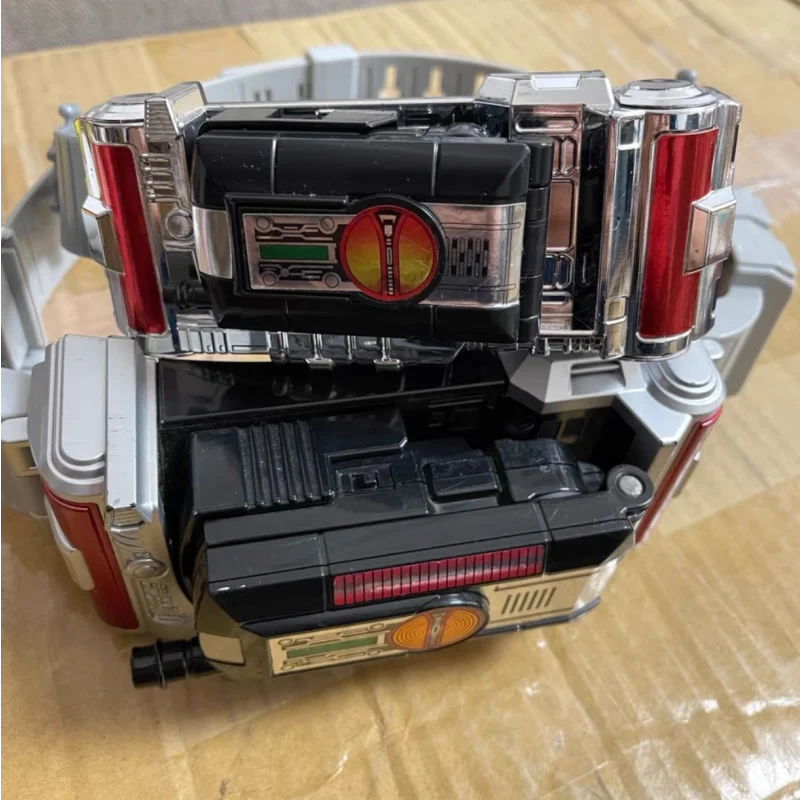 Genuino Bandai Genuino Kamen Rider Dx Ryuki Cintura di Trasformazione Anime Action Figures Giocattoli Per Le Ragazze Dei Ragazzi Regali Modello Da Collezione