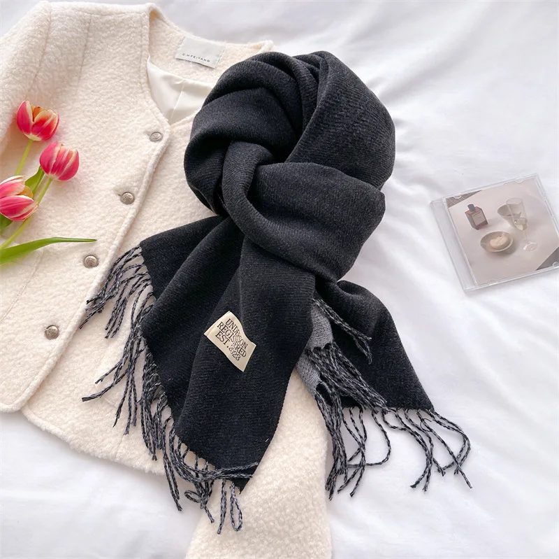 200*70cm Autumn Winter Women Designer Long Scarf 2024 Luxury Wraps Warm Fashion Vintage Solid Tassel Scarves Female Shawl Neck