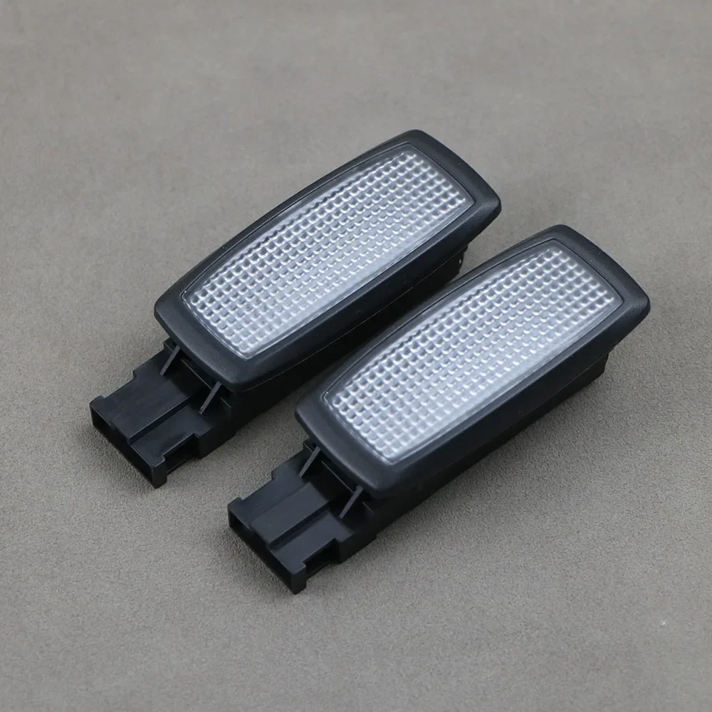 2Pcs Black Led Sun Visor Reading Light Dome Makeup Mirror Lights For VW Passat B7 Tiguan Superb Tharu 56D947109 56D 947 109