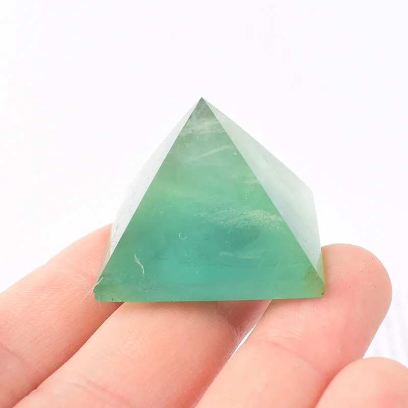 Natural Crystal Polished Green Fluorite Pyramid Healing Stone Energy Tower For Home Decor Reiki Polishing Stone Chakra Tower