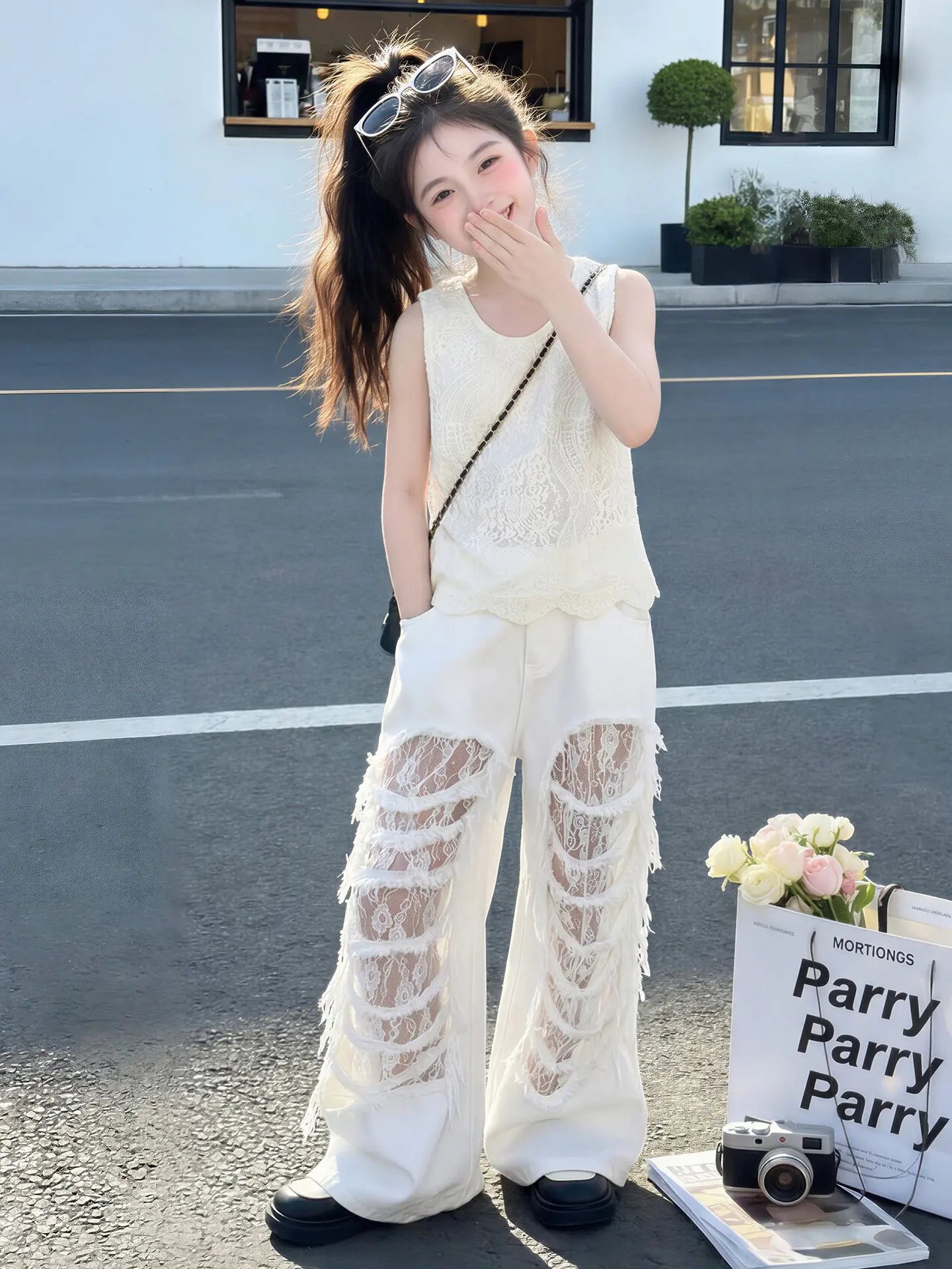 Korean Childrens Summer Set New Fashionable Girls Lace Vest Childrens Summer Outfit Girls Ripped Lace Pants