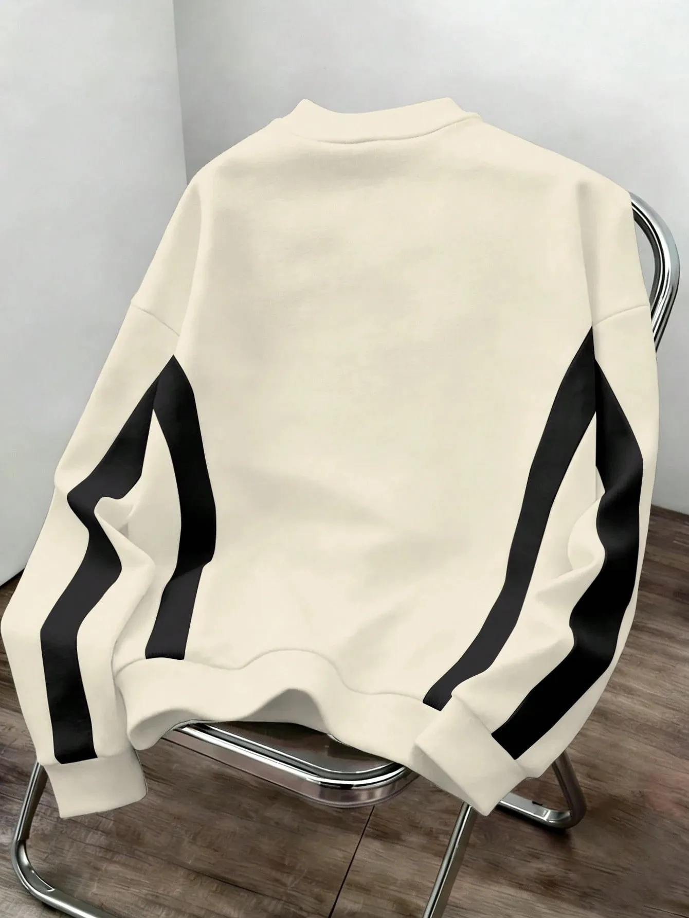 Fall/Winter Men's Round-neck Sweatshirt with Letter Print - Comfortable Soft Casual Fashionable Streetwear for Men view 4