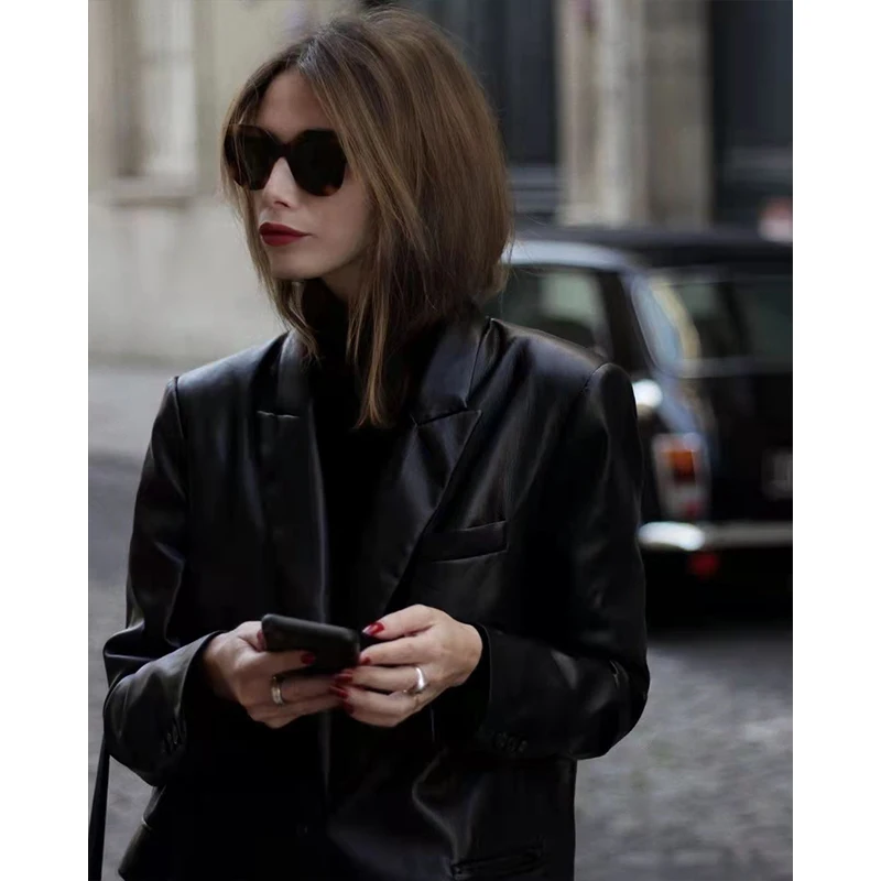 

IMI Ultra Low Profile PU Leather Shoulder Pad Suit Jacket Windproof Silhouette Fashionable Long Sleeve Zipper Closure Women's...