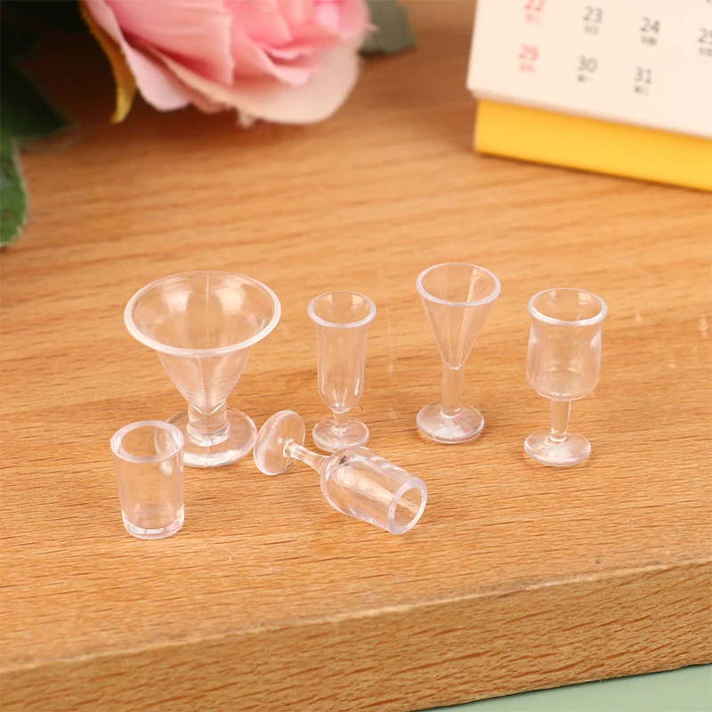 10Pcs 1:12 Dollhouse Simulation Mini Red Wine Cup Goblet For Dollhouse Kitchen Bar Miniature Accessories 12 Sizes