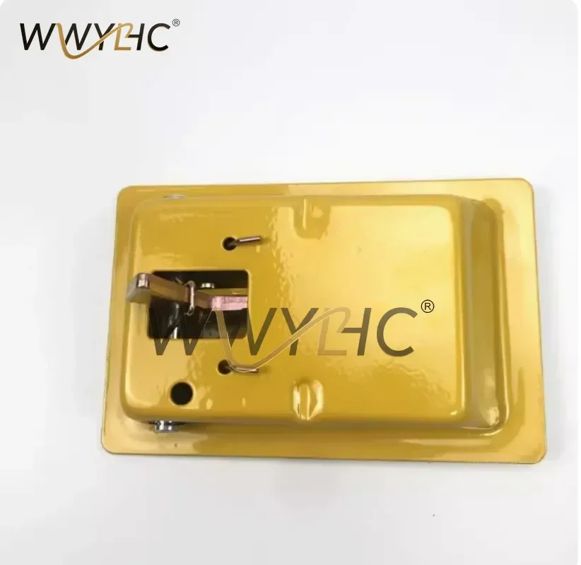 For Komatsu Excavator side door lock PC60 100 120 200 300 360-5-6-7-8 side cover lock side cover lock