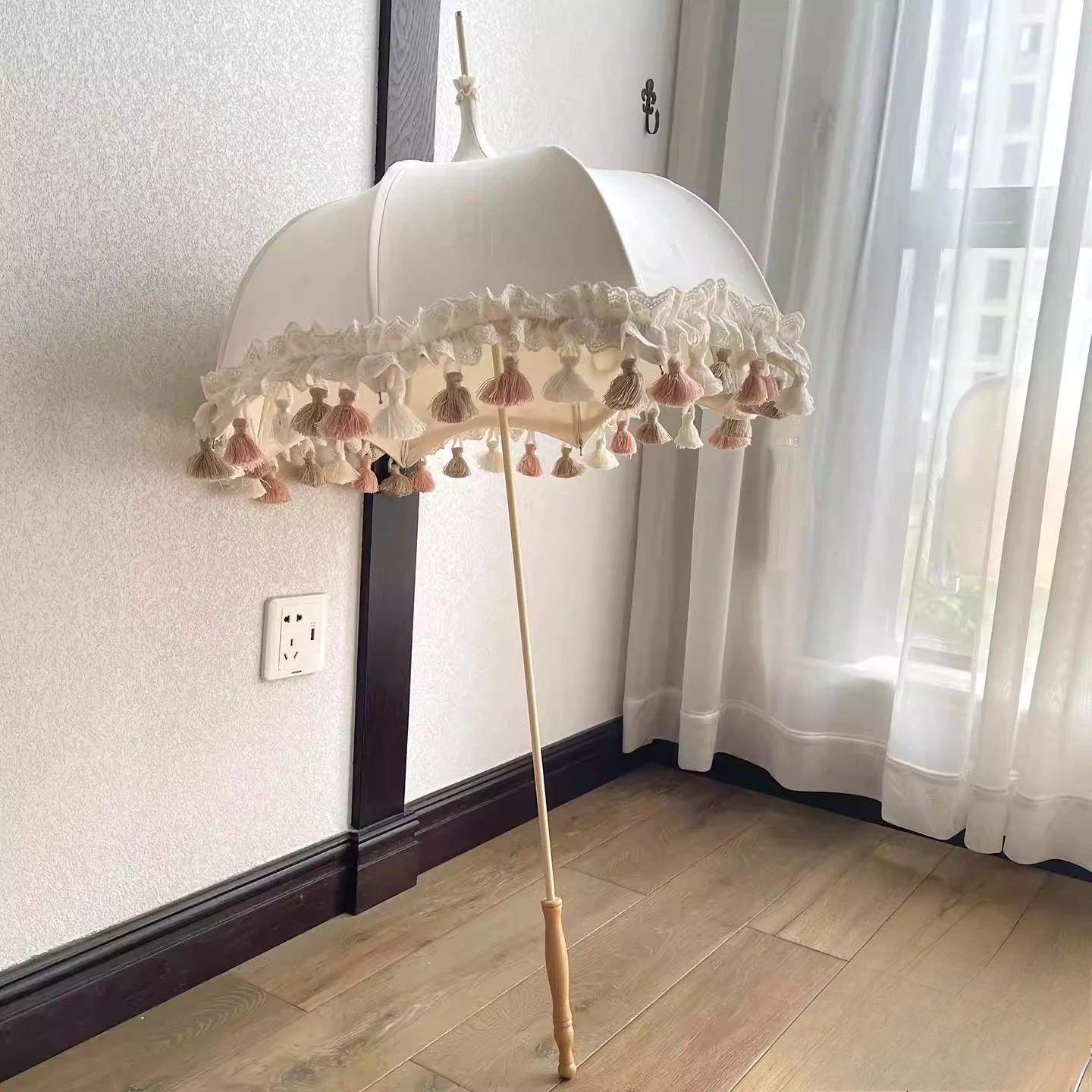 Original design lolita retro milk white embroidered lace pagoda antique umbrella wedding photography prop umbrella