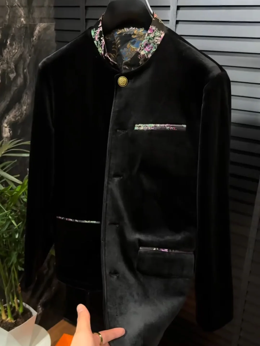 

Мужская демисезонная куртка: новая модная, высококачественная, легкая, люксовая, трендовая, молодежная, приталенная, с длинным рукавом, антибактериальная.