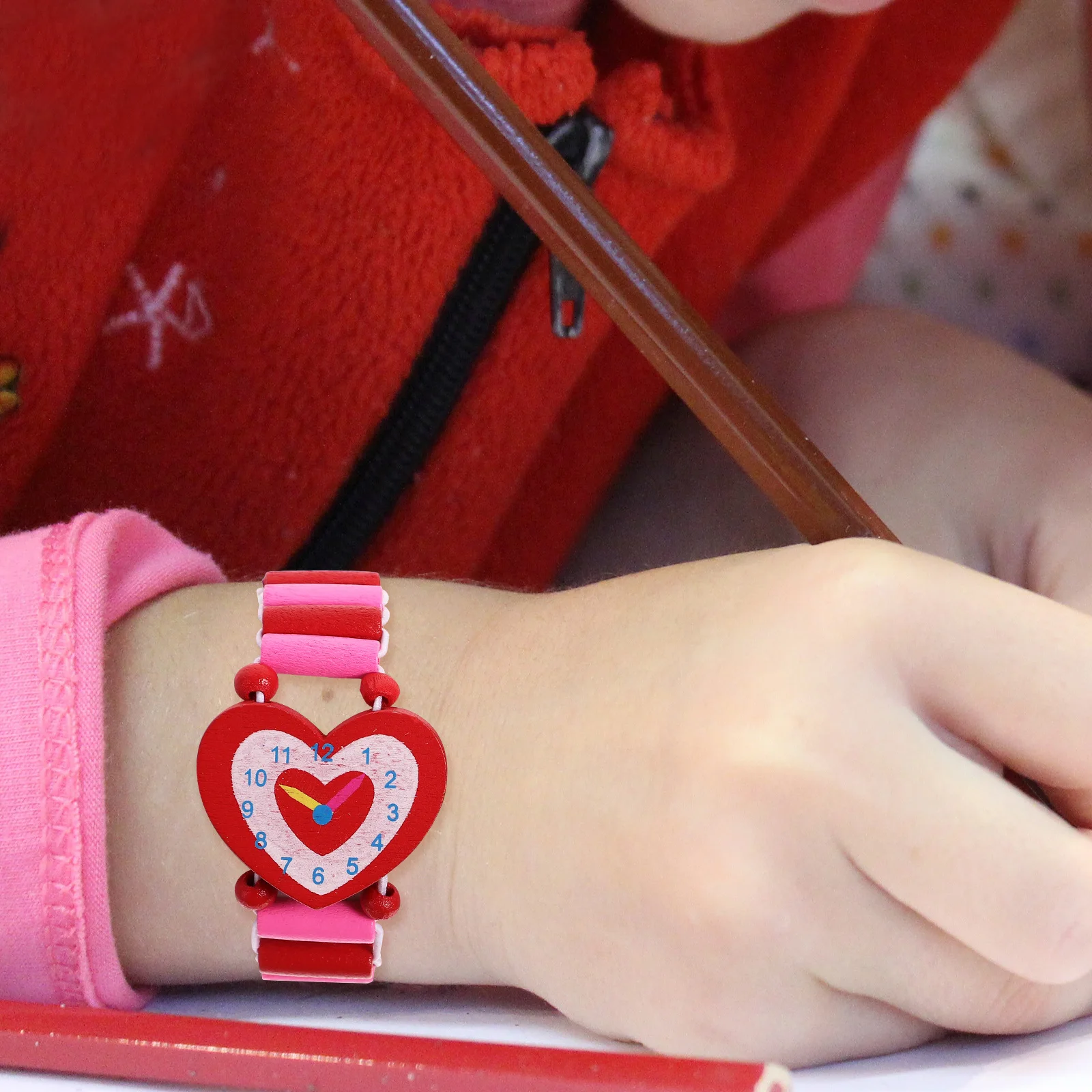 3 pezzi di orologi in legno giocattoli simulazione orologi da polso per bambini regali artigianali di cartoni animati modelli di vernice sicuri orologi al quarzo per bambini