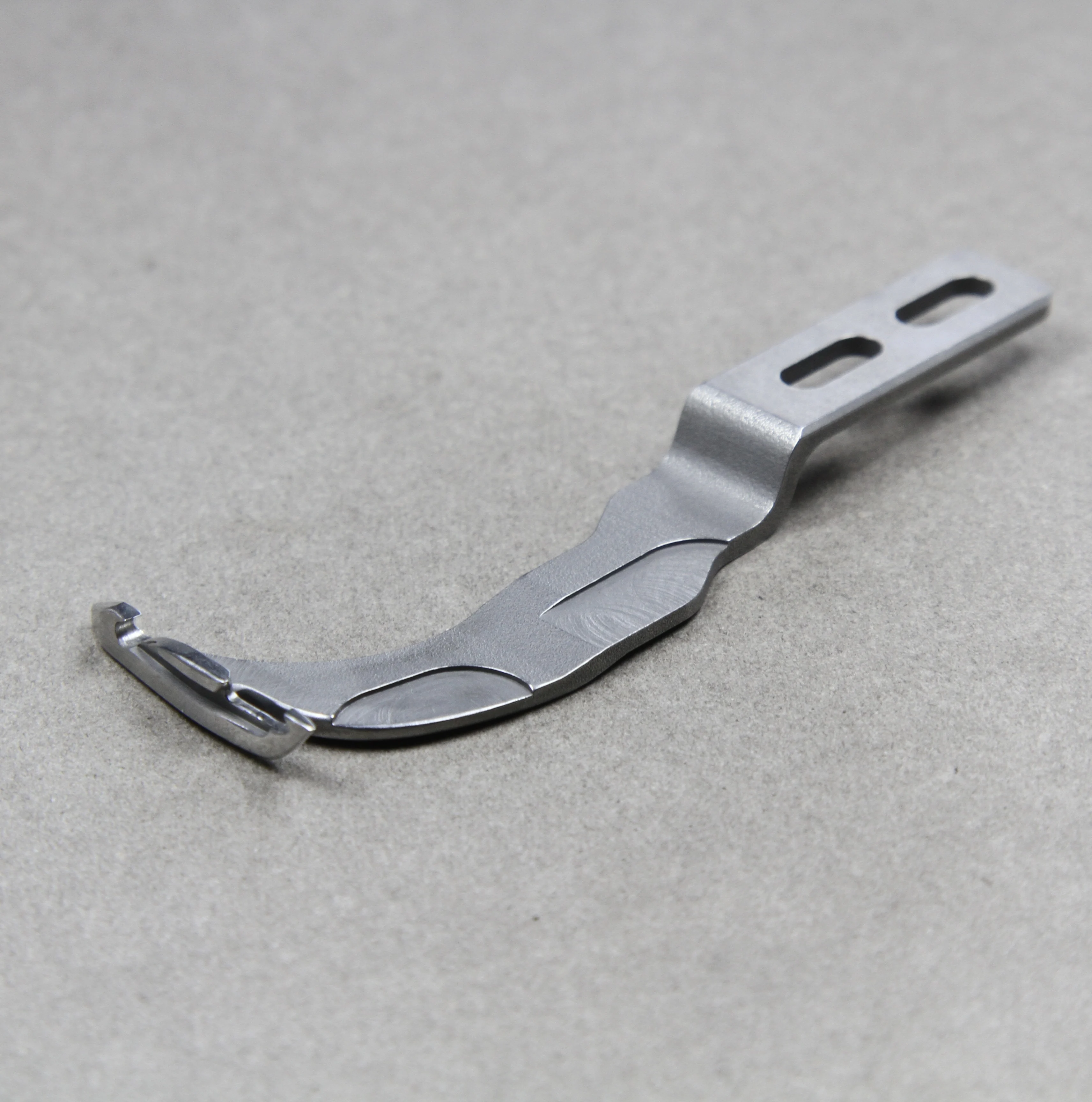 40195311  Moving knife for JUKI  PLC-2800  sewing MACHINE  accessories