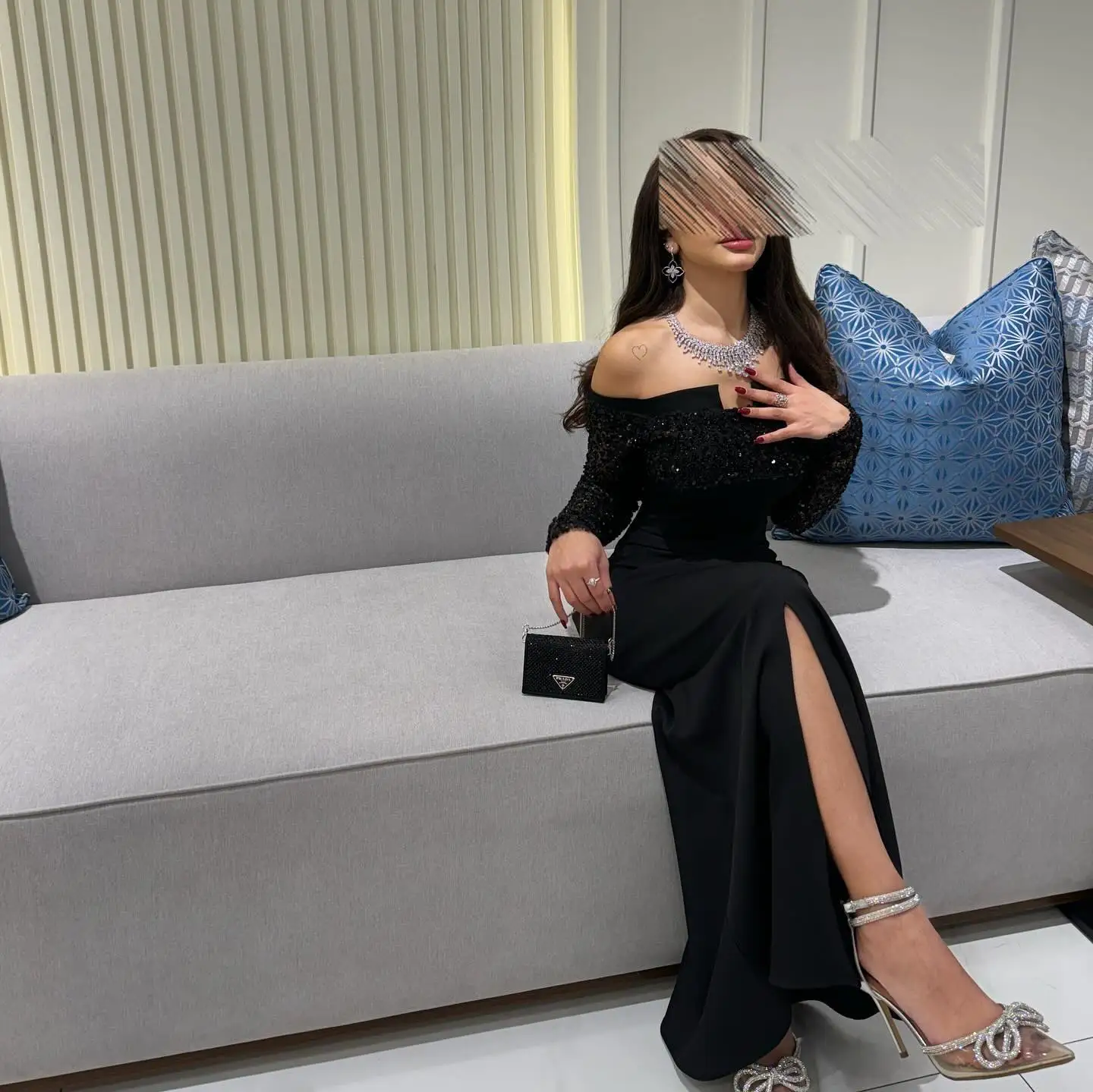 사용자 정의 블랙 저지 이브닝 드레스 클래식 보트 넥 오프 어깨 긴 소매 댄스 파티 드레스 크리스탈 레이스 파티 드레스