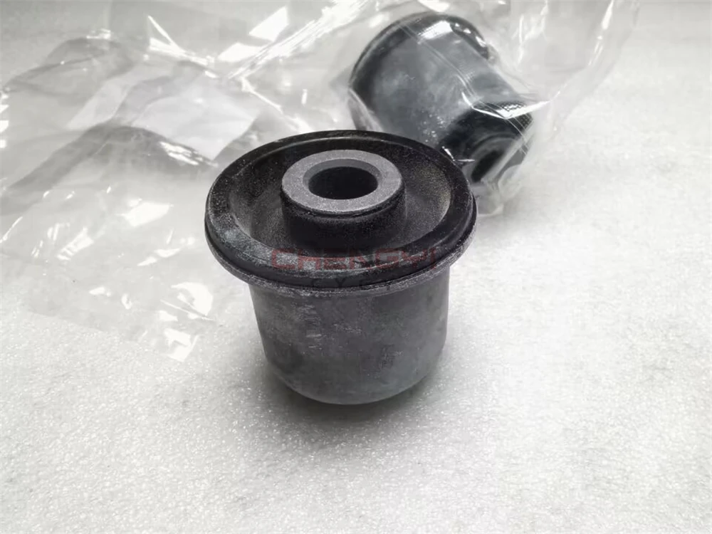 Front Suspension Support Arm Upper Swing Arm Bushing Rubber Sleeve For Pajero Montero V63W V73W V77W V93W V97W V98W MR519398