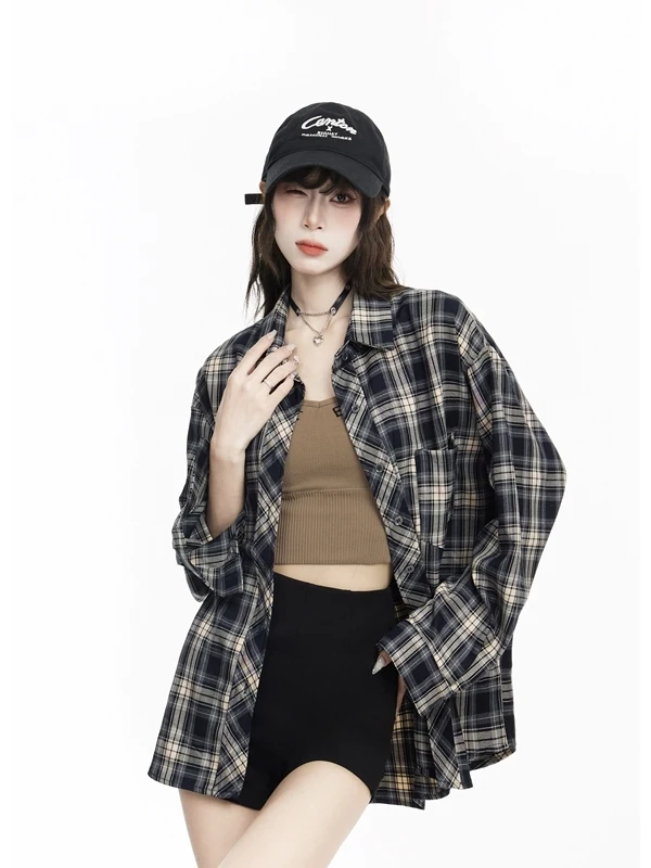 

Spring 2026 Plaid irt Jaet Women's Small Size Loose Slimming Versatile Layered Collar Top Korean Sle Commute Wind