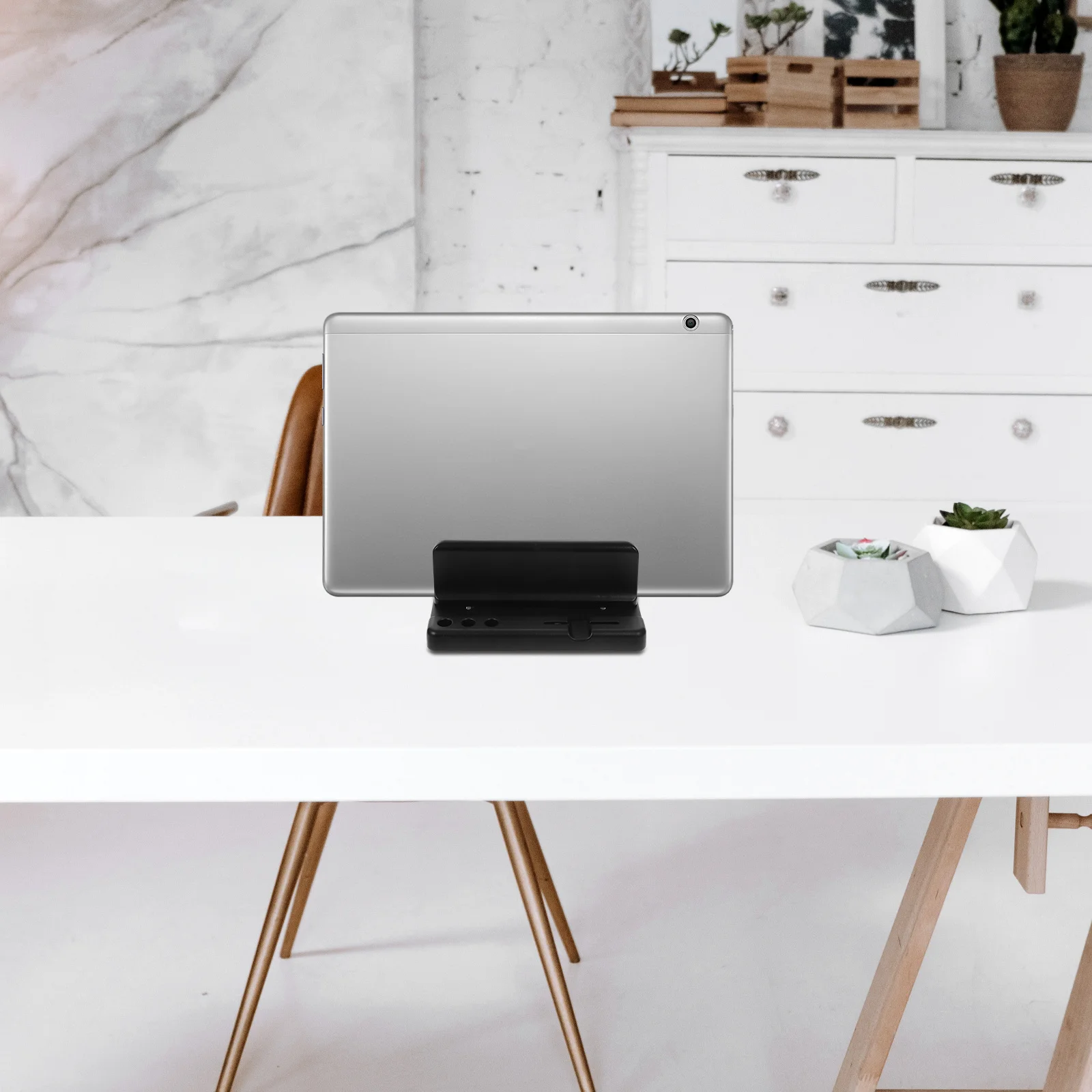 

1Pcs Sturdy Vertical Laptop Holder Wear-Resistant Plastic Stand for Computer Support Stable Desktop Placement Black