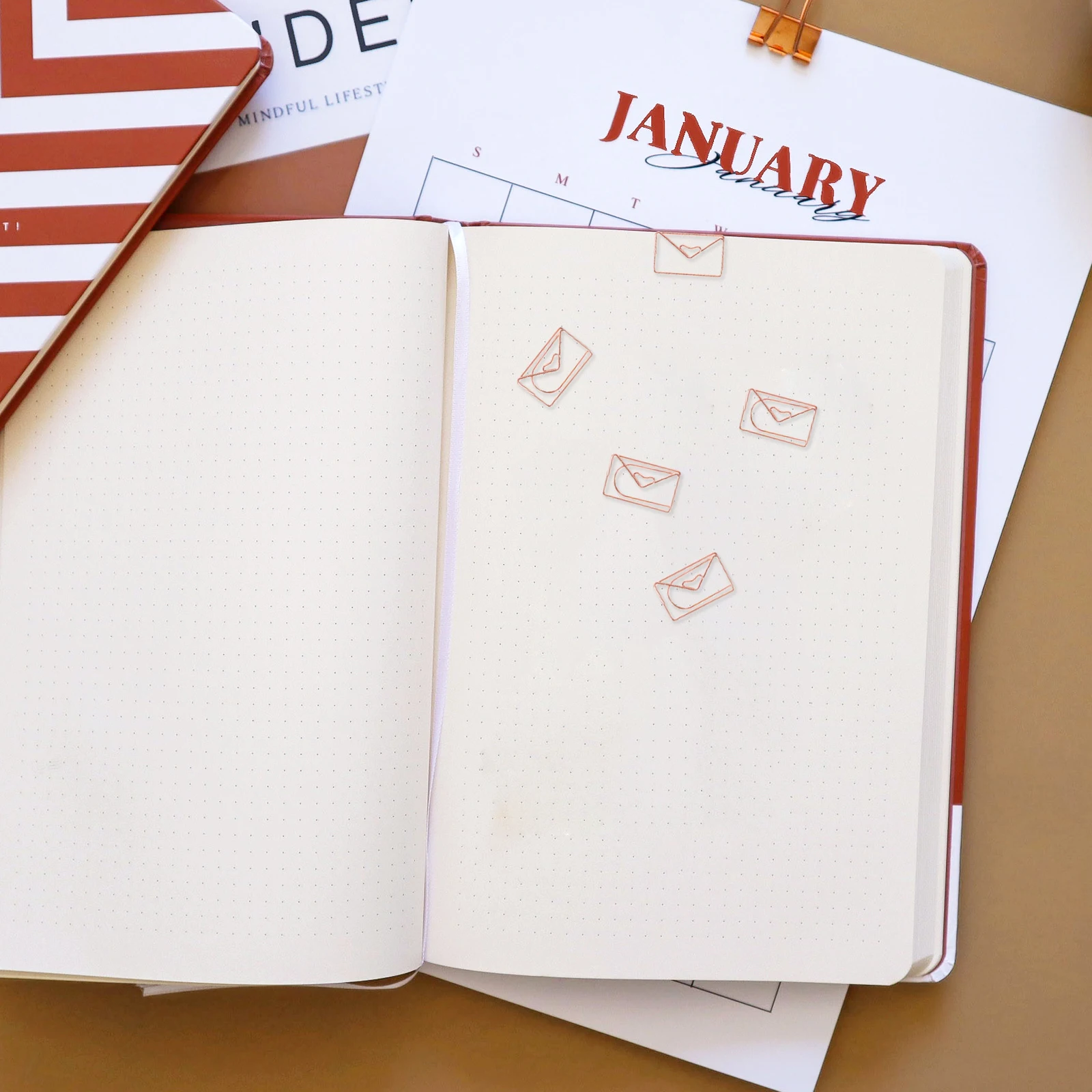 

20pcs Metal Envelope Paper Clips Creative Office Book Document Bookmark Clamps Note Holders Organize Files Large Rose Gold