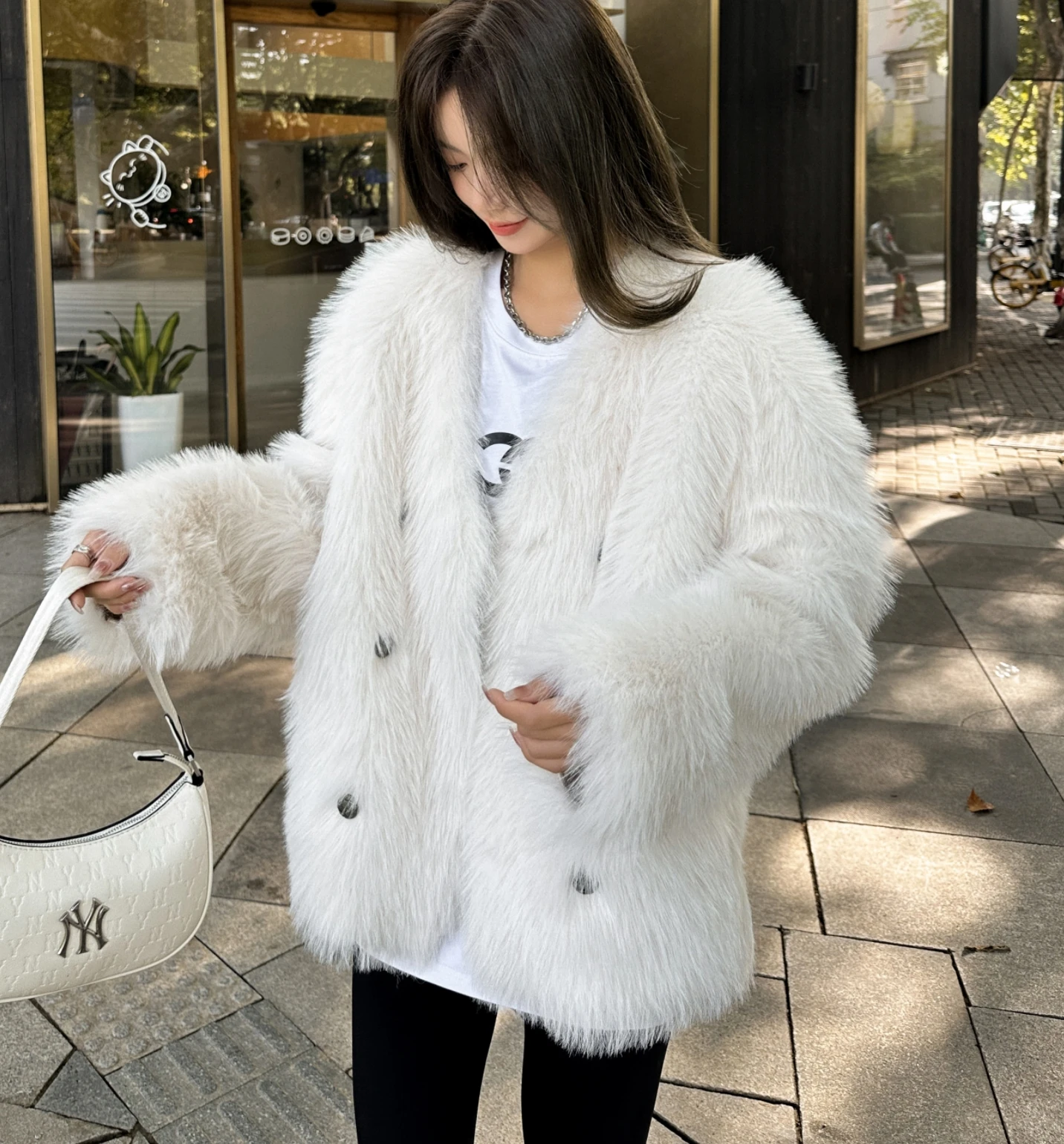 Faux Fur Coat V-neck Thickened Mid length Autumn and Winter Youth Popular Coat Women