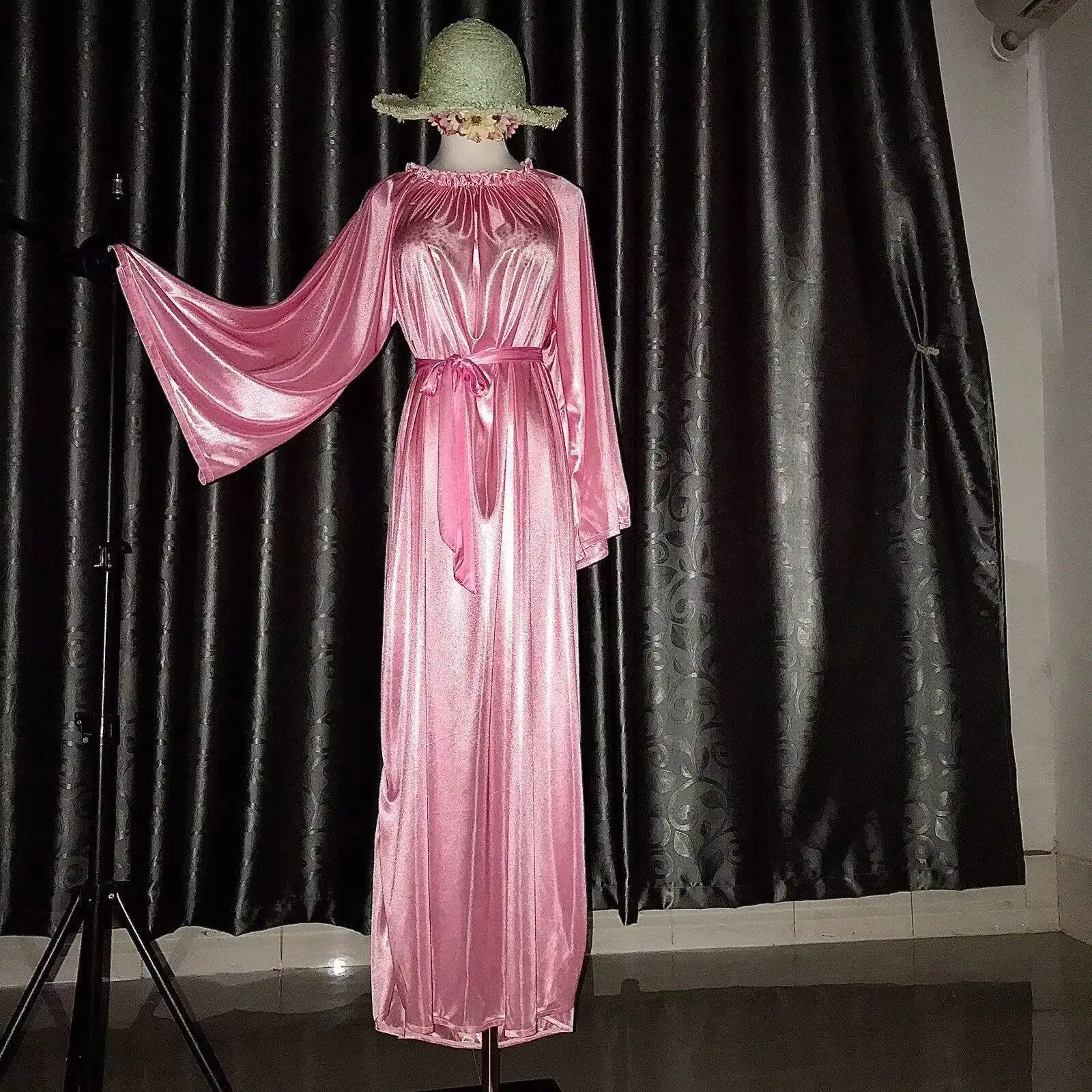 글로시 여성용 러플 새틴 긴 소매 드레스 루즈 맥시 드레스 플러스 사이즈 잠옷 로브