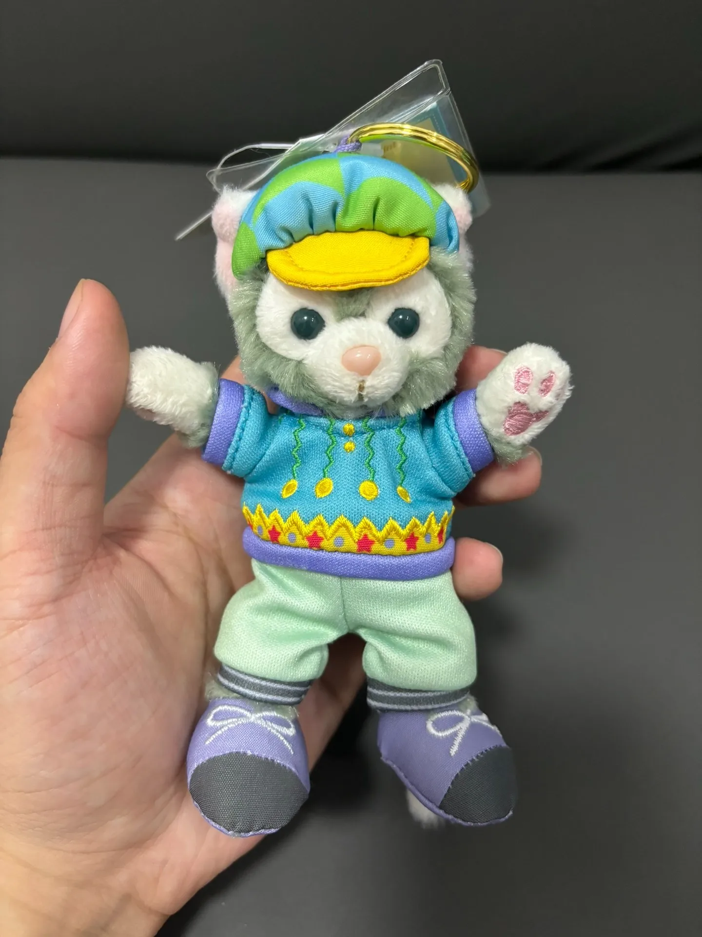 Hong Kong Disneyland 2022 Spring: Duffy's Friend Gelatoni Plush Toy Keychain - Gift and Souvenir view 3