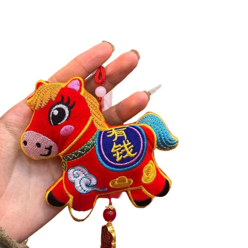 1 قطعة لطيف الحصان سنة دمية قلادة حلية ظهره الشنق اكسسوارات السنة الجديدة الديكور هدية #5