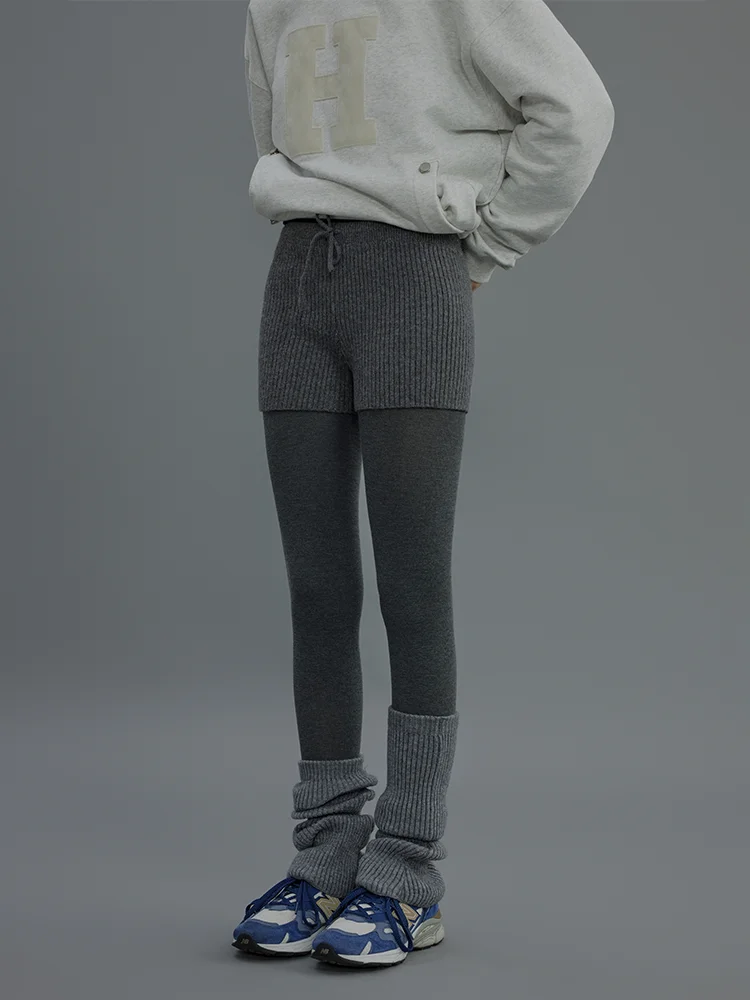 

A Knitted Five-Point Casual Pants Women's Winter Spor Sle Slim Fit Casual orts Vertical Stripes l Waist Elastic