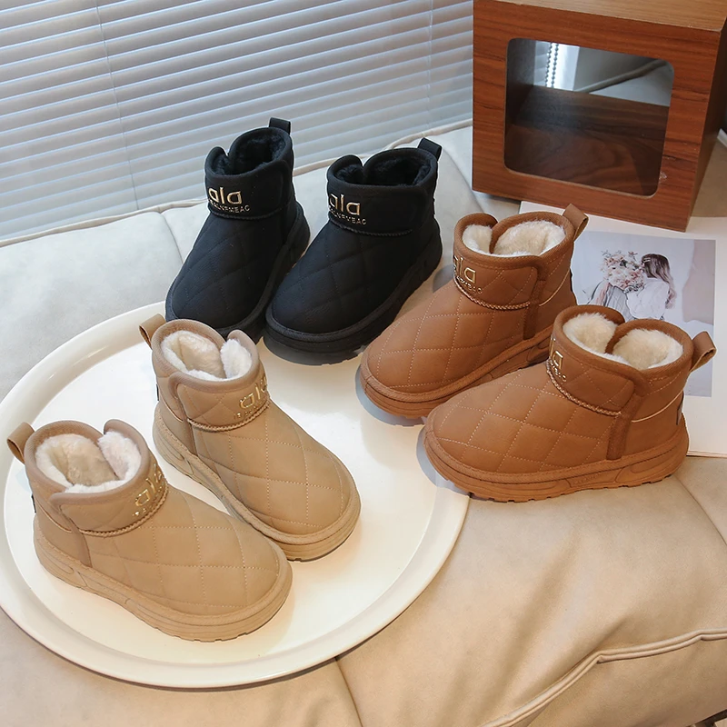 

Детские хлопковые сапоги для девочек, зима 2024, новый модный стиль, нескользящие универсальные теплые детские зимние сапоги с мягкой подошвой