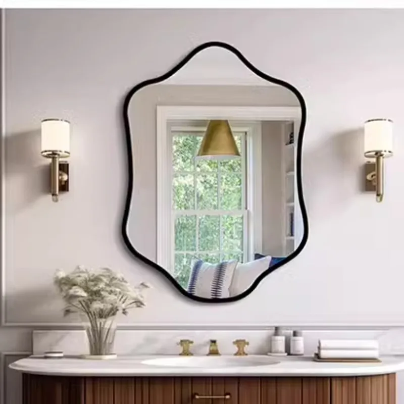 2024 new hot-selling special-shaped mirror irregular round  simple bathroom  toilet toilet wall